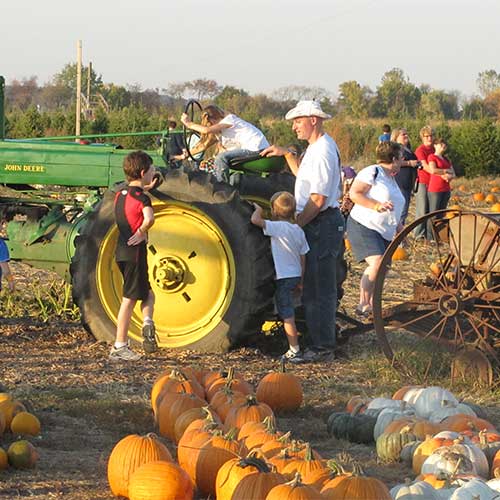 Fall Family fun in the countyside of Northern Illinois